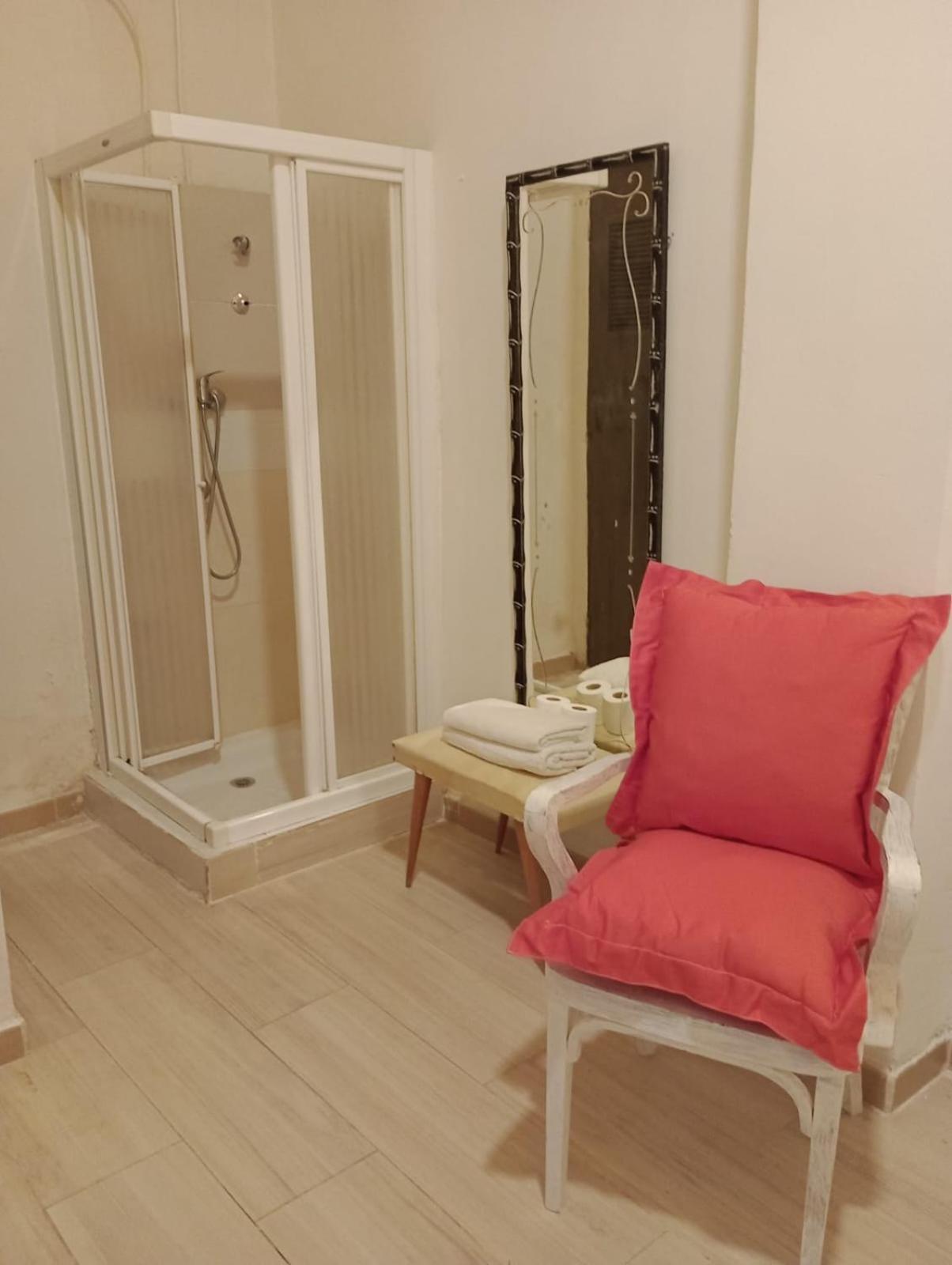 Aurora Room With Private Bathroom Alicante Exterior foto