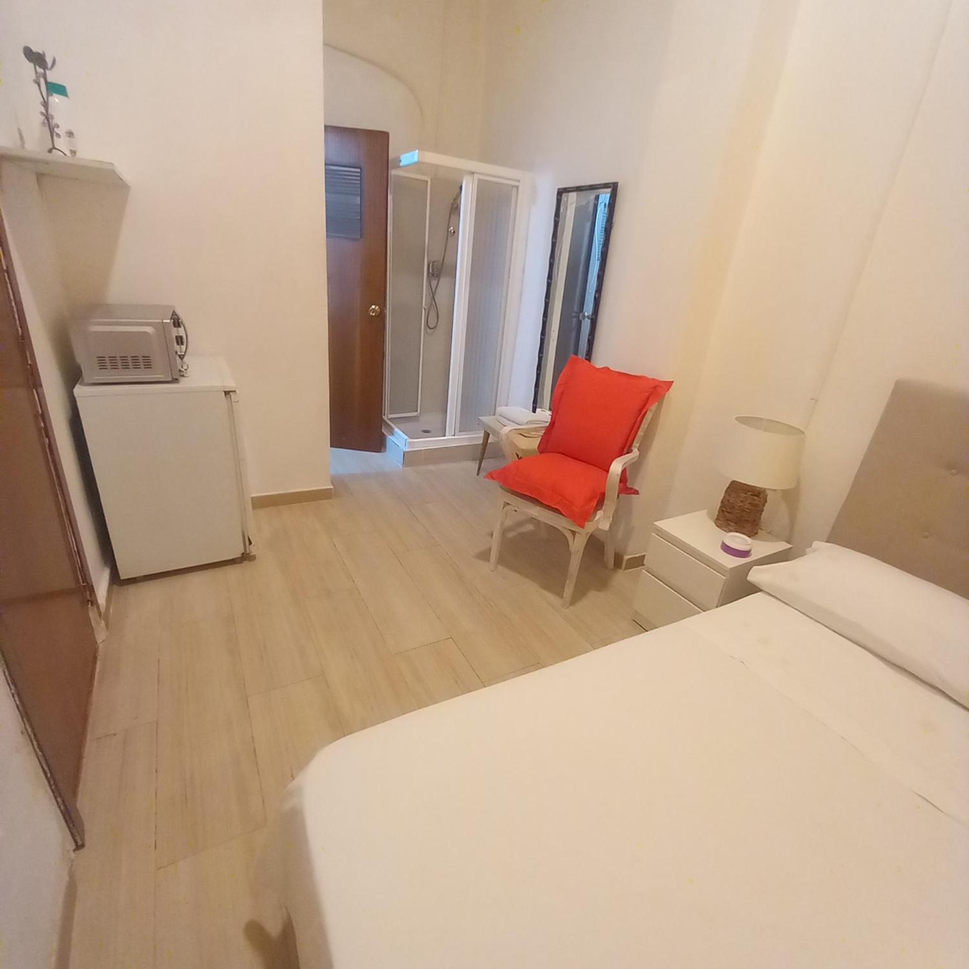 Aurora Room With Private Bathroom Alicante Exterior foto