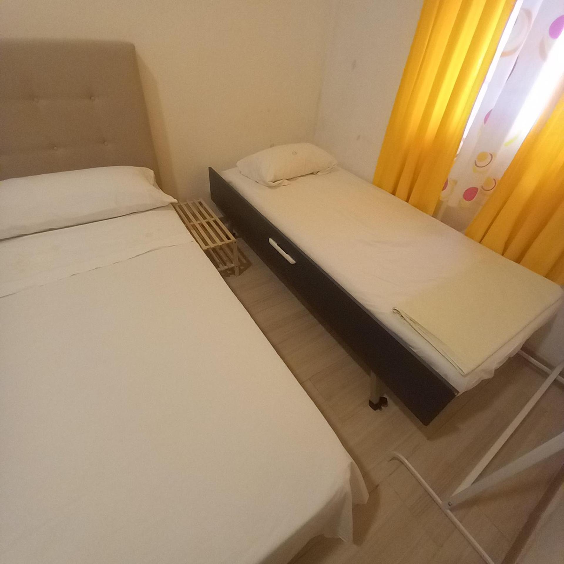Aurora Room With Private Bathroom Alicante Exterior foto